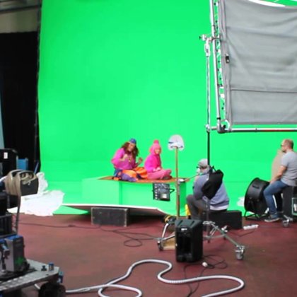 за кадром серий гадалка - во время песни - будет все что ты захочешь