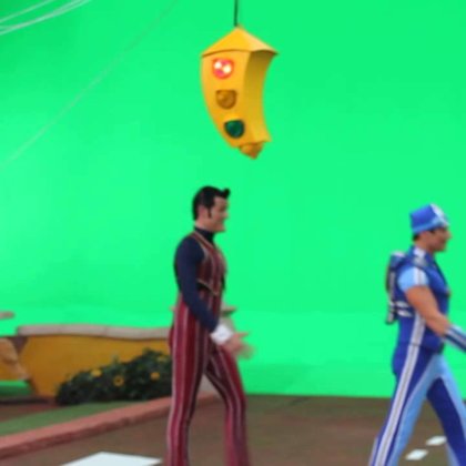 за кадром - не вспоминается серия