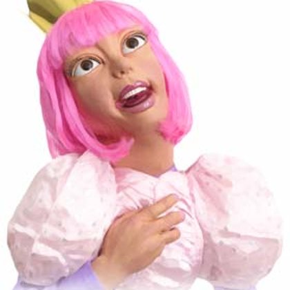 стефани в костюме принцессы